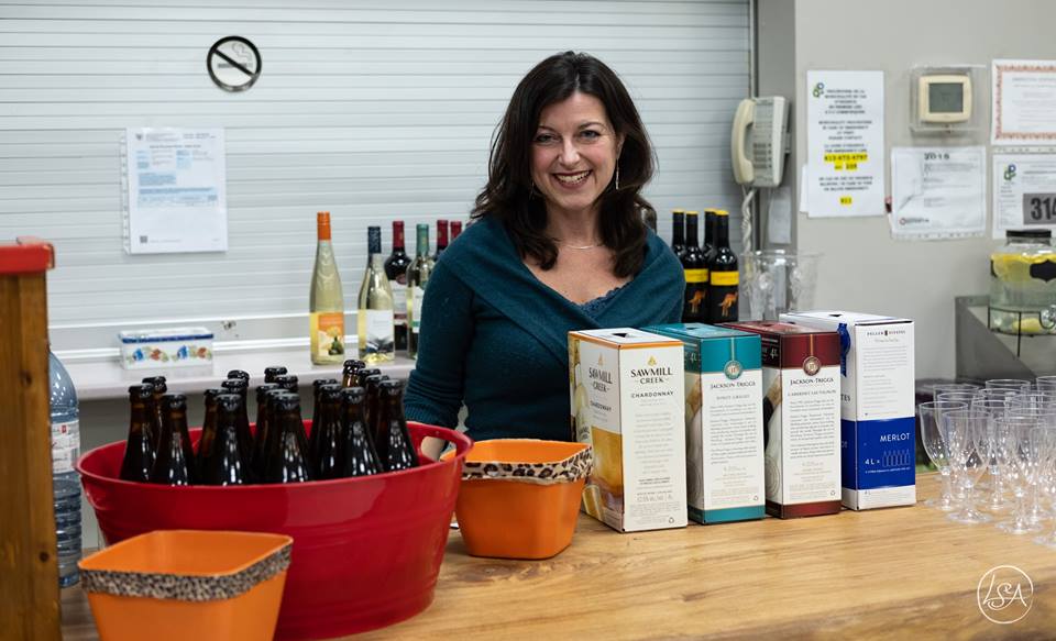 A free glass of wine to start the evening?